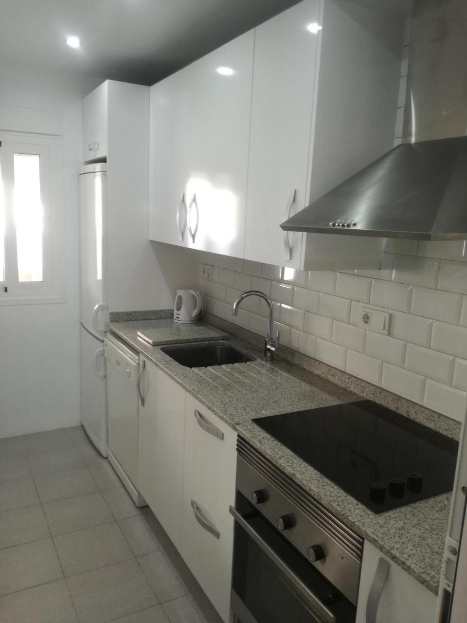 2 Bedroom Newly Renovated Bungalow Close To Bars & Restaurants Los Alcázares Екстериор снимка