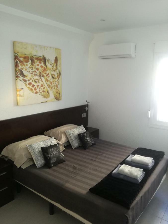 2 Bedroom Newly Renovated Bungalow Close To Bars & Restaurants Los Alcázares Екстериор снимка
